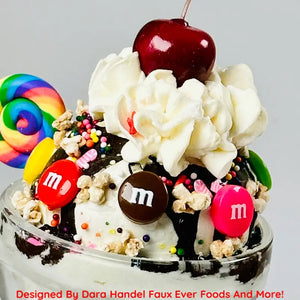 Sweet and Scrumptious: Create Your Own Fake Bake Sundae!