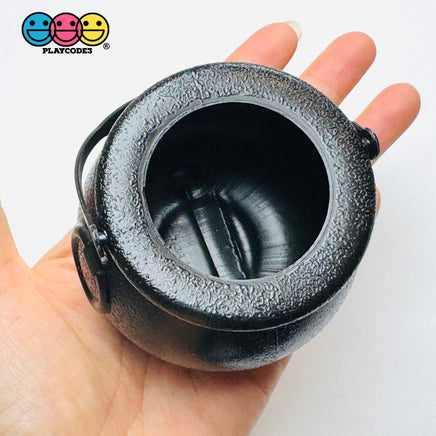 Halloween Holiday Plastic light weight Witches Pot Cauldron with Handle Cabochons Decoden Charm 3 pcs Charm