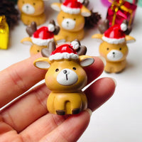 Reindeer 3D Charm with Santa Hat Christmas Miniature Resin Home Décor Accessories Cabochons 5 pc